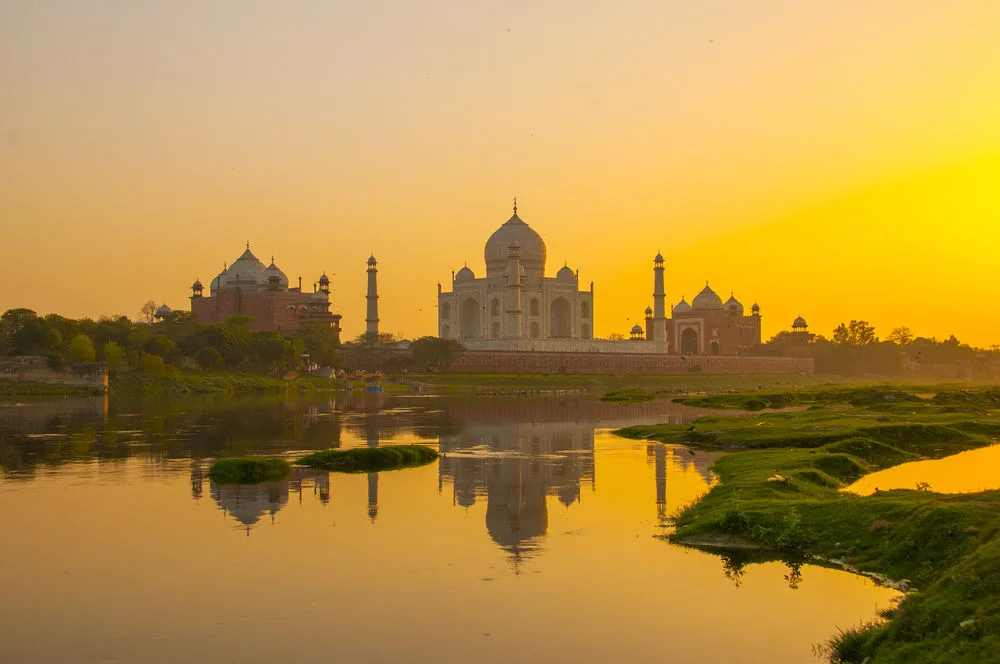 Sunset Visit to Taj Mahal